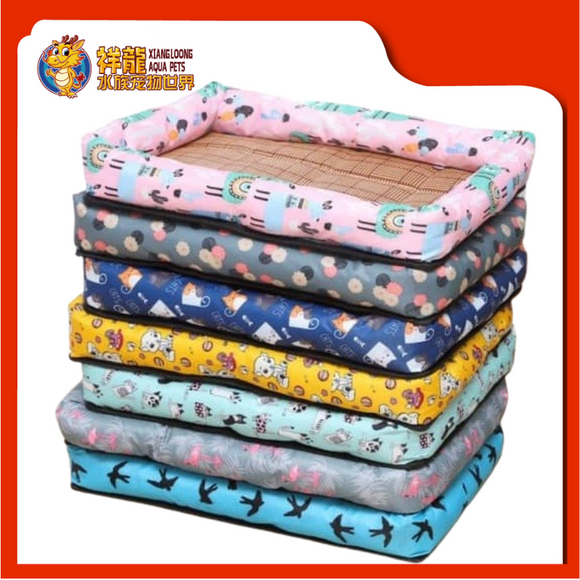 CUSHION SQUARE {L} 54CMX46CM